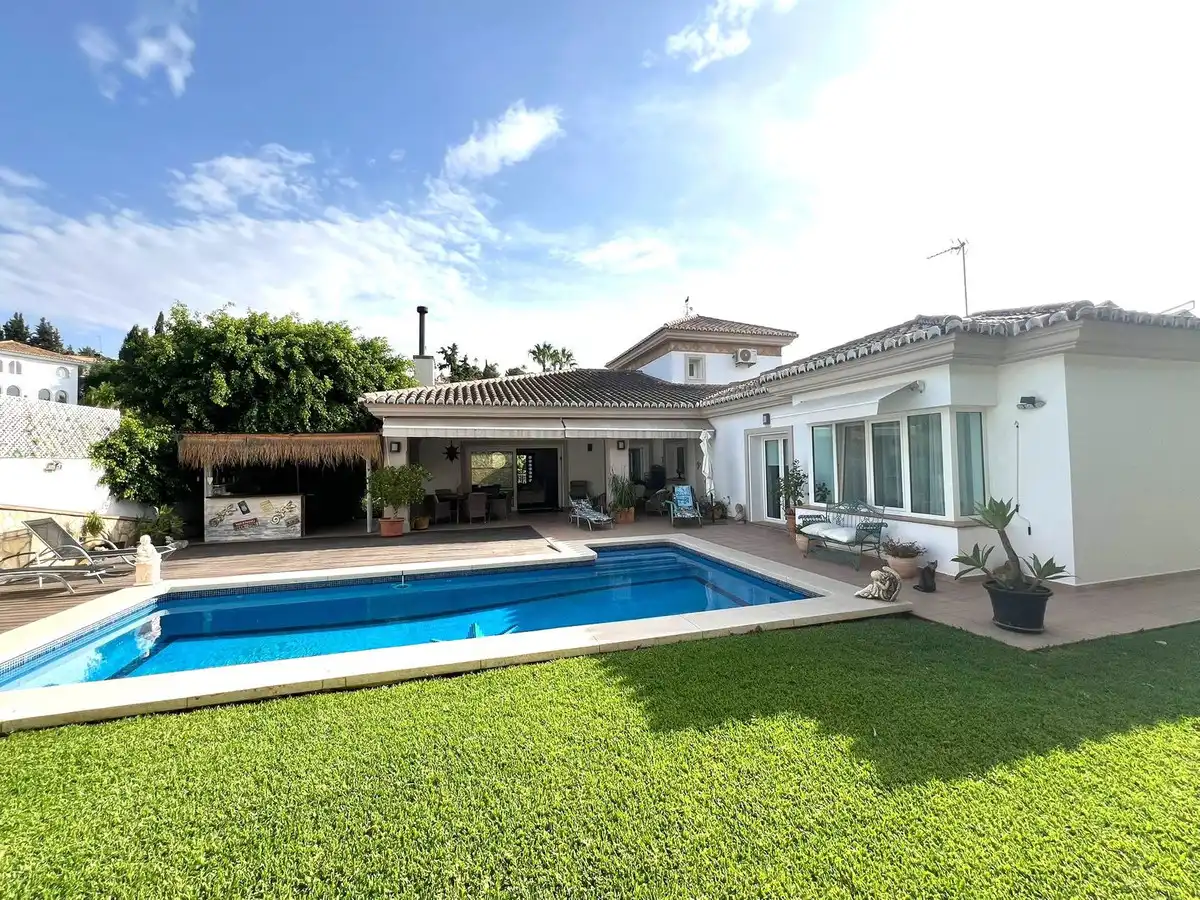 Jardí de Casa o xalet en venda en Mijas amb Aire condicionat, Calefacció i Jardí privat