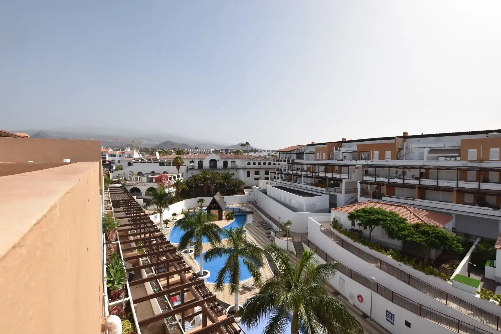 Außenansicht von Dachboden zum Verkauf in San Miguel de Abona mit Terrasse, Abstellraum und Möbliert