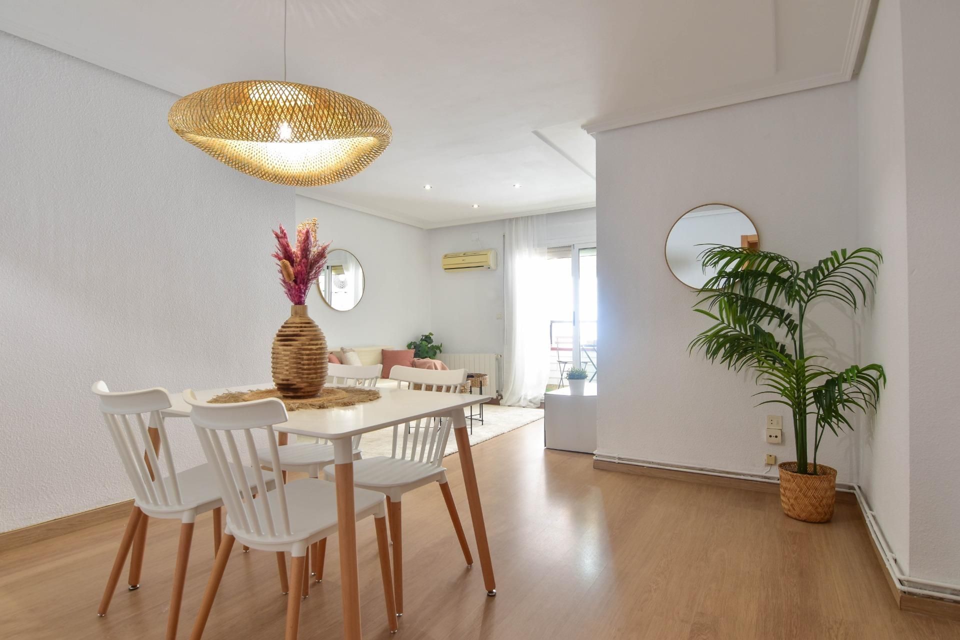 Dining room of Flat for sale in Burjassot  with Air Conditioner, Heating and Balcony