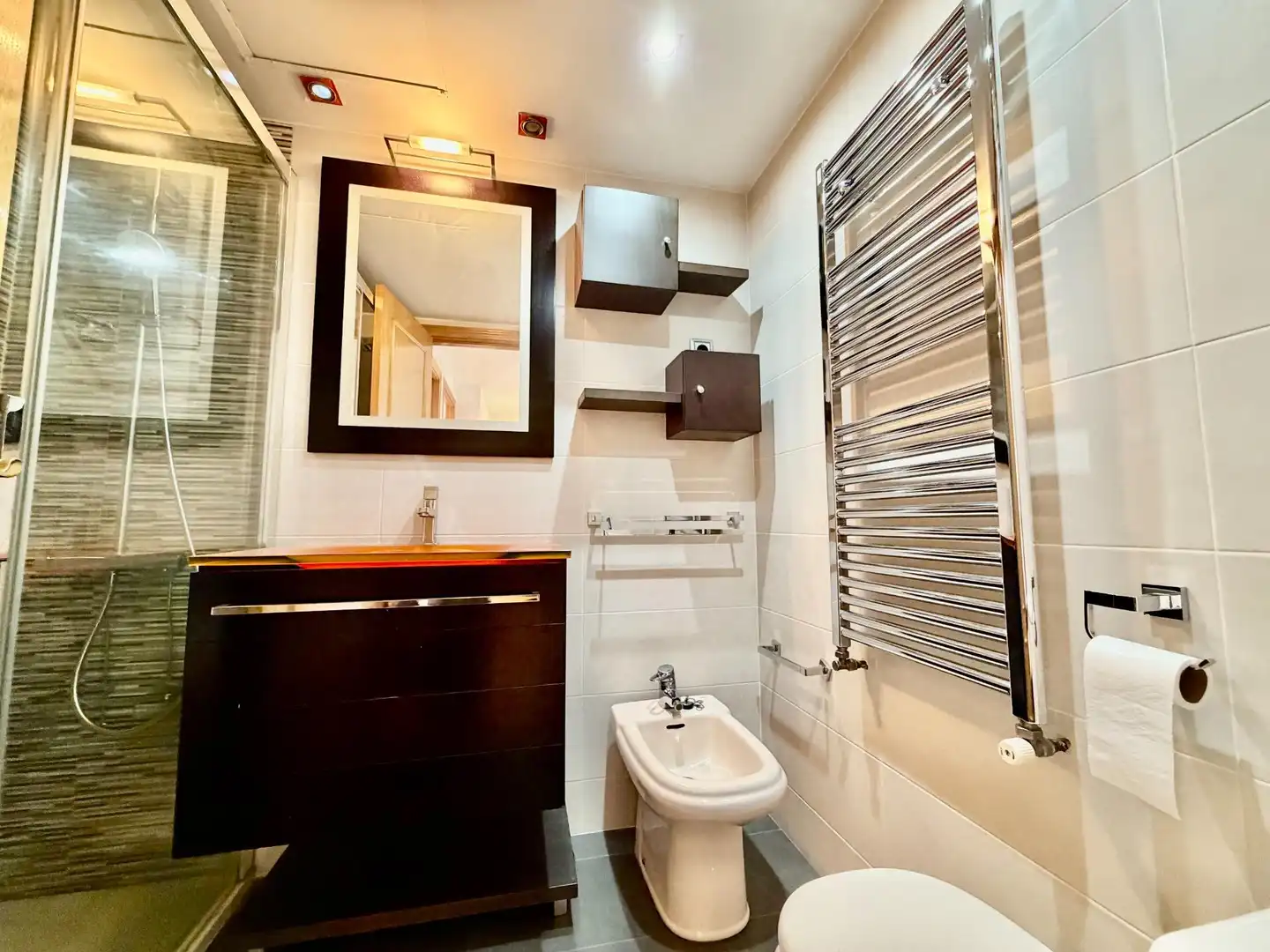 Baño de Piso en venta en Madrid con Aire acondicionado, Calefacción y Trastero