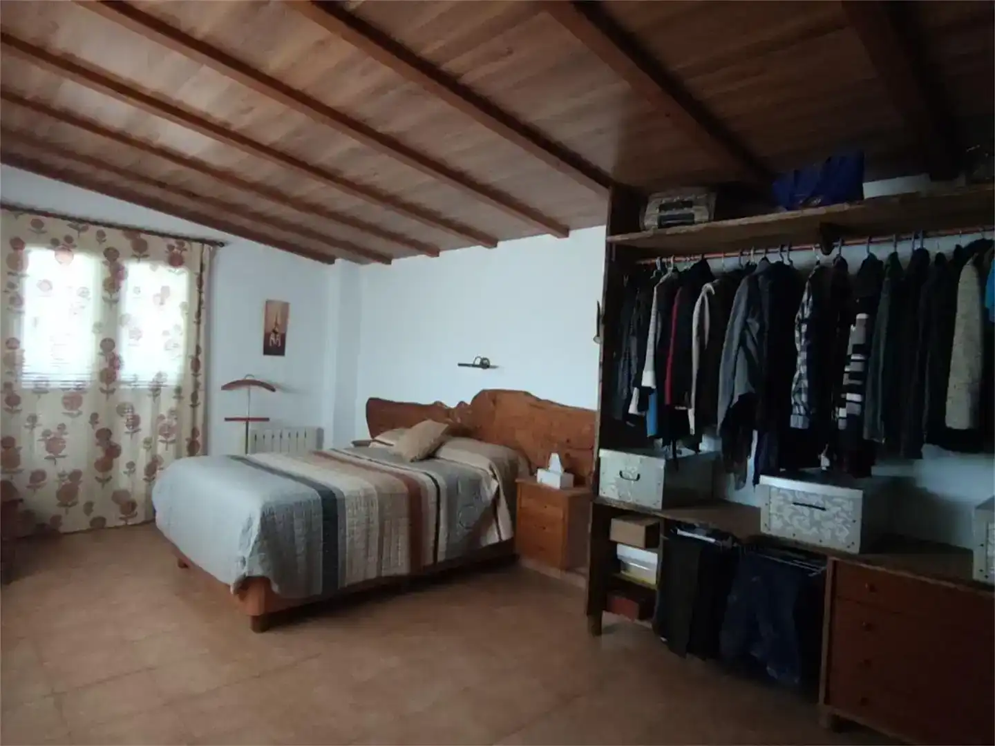 Dormitori de Casa adosada en venda en Alpandeire amb Aire condicionat, Jardí privat i Parquet