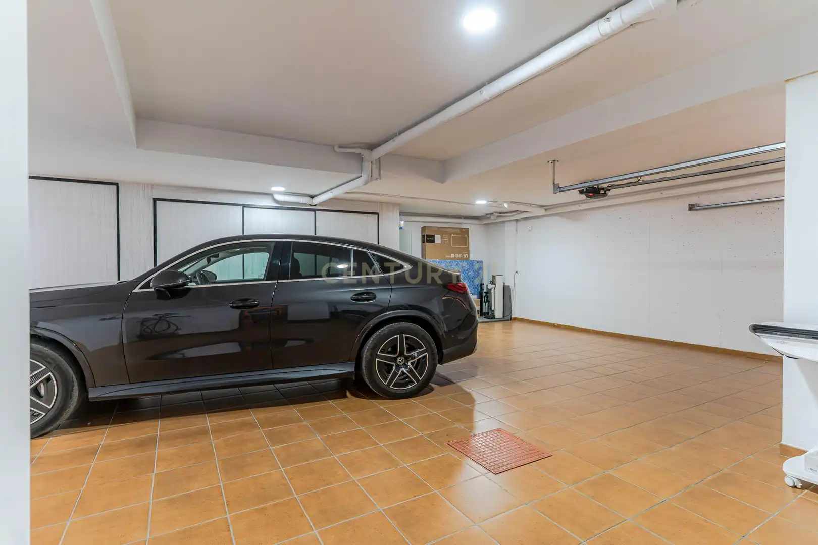 Parking of Houses for sale in Baza  with Storage room and Balcony