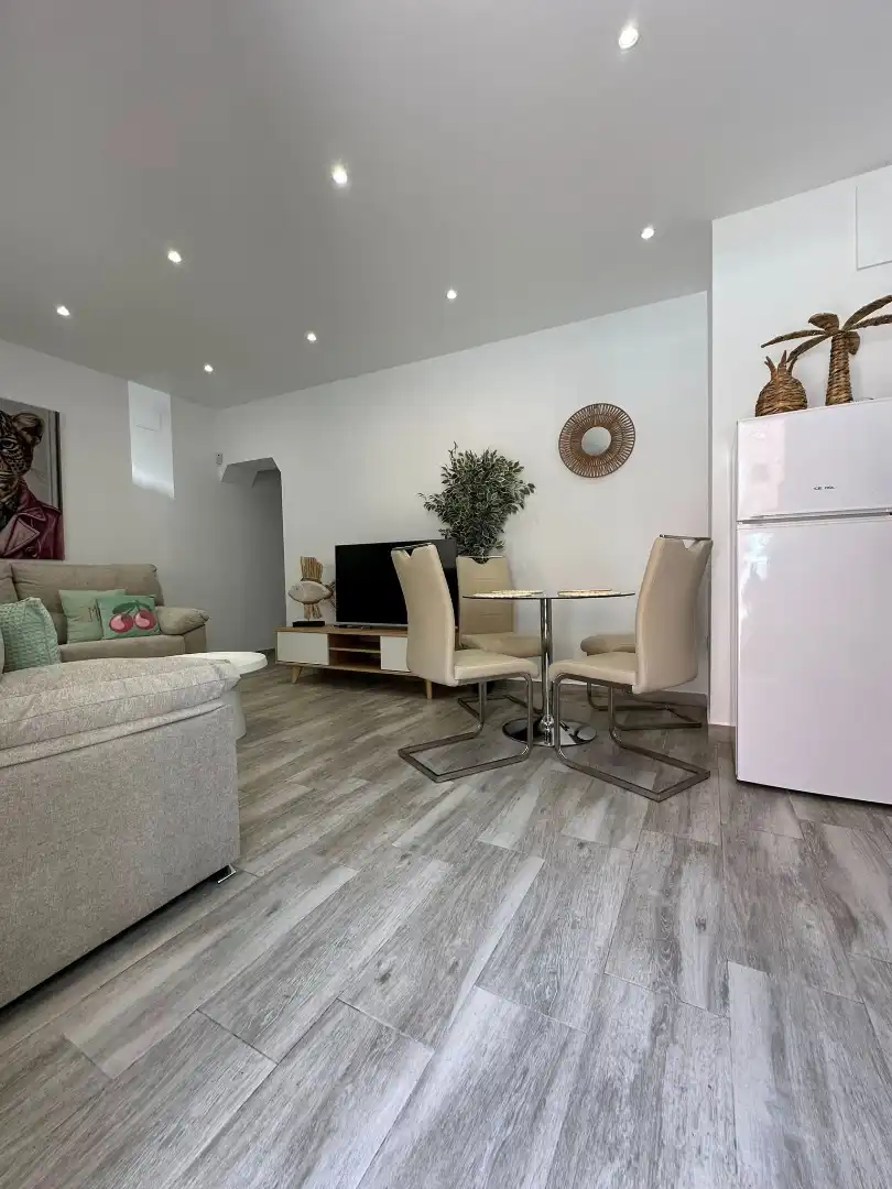 Dining room of Flat for rent in Fuengirola  with Air Conditioner, Heating and Furnished