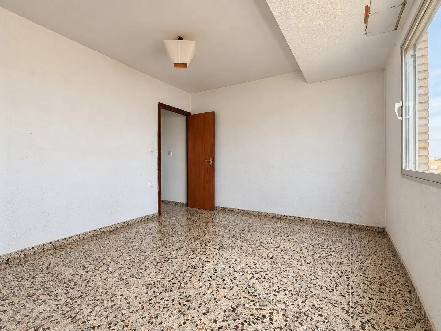 Habitación de Piso en venta en Meliana, Valencia