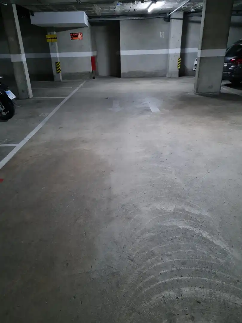 Parkplatz zum Verkauf in Calle LLEIDA, imagen 2
