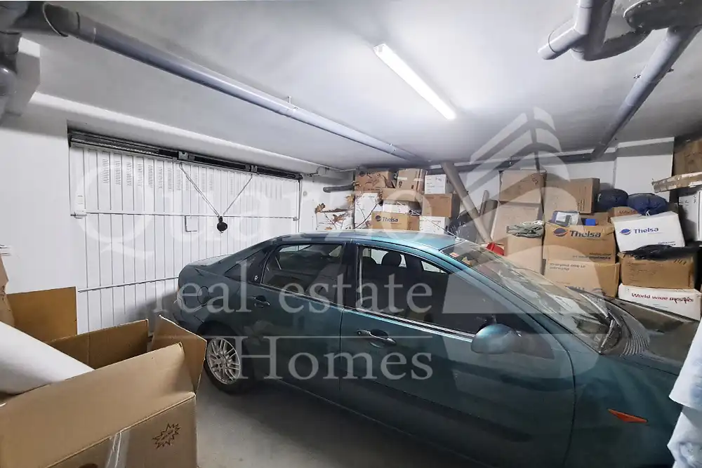 Casa adosada en venta en Plasencia con Calefacción, Terraza y Balcón