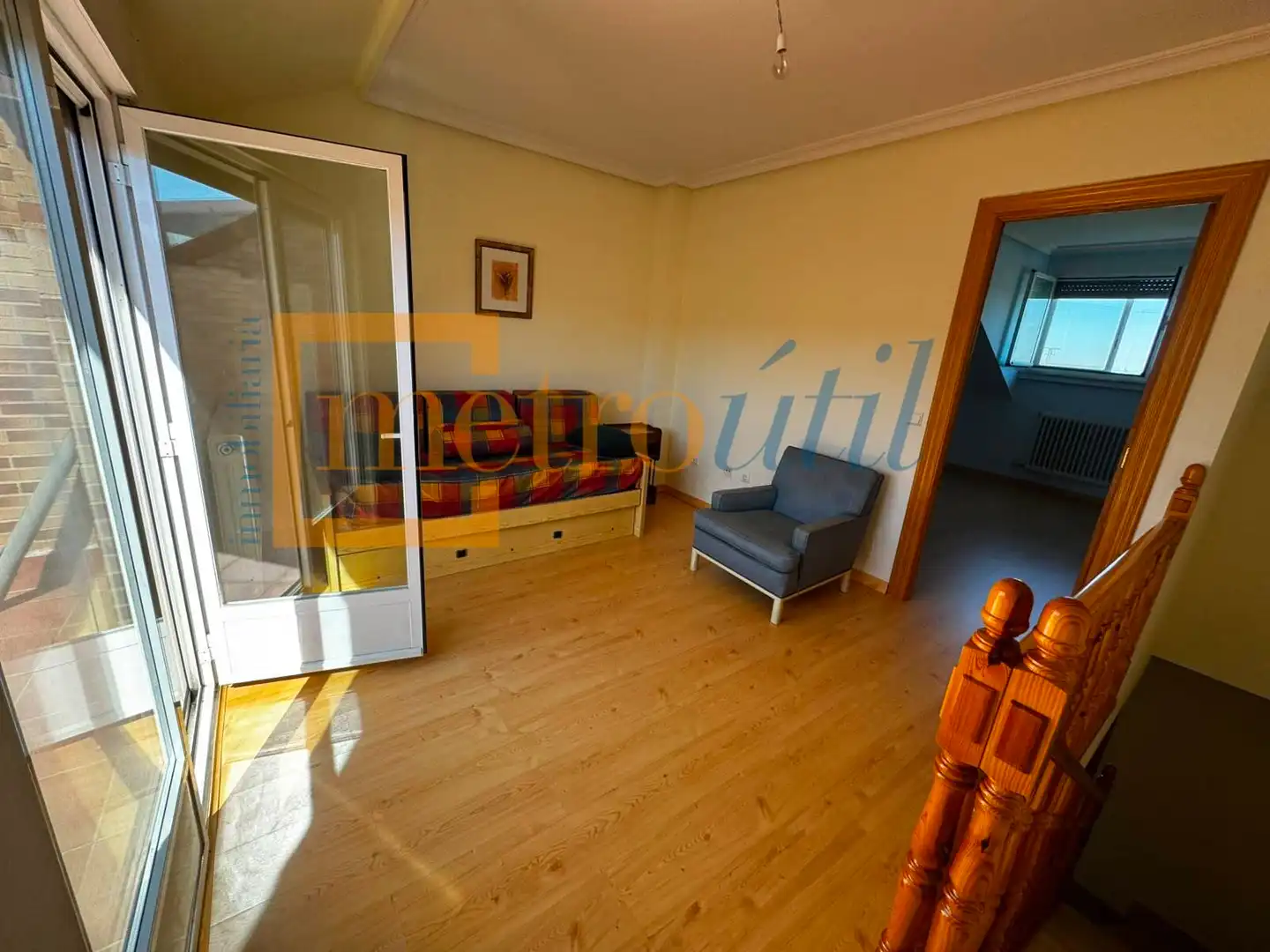Dormitori de Casa adosada en venda en Galindo y Perahuy amb Calefacció, Jardí privat i Parquet