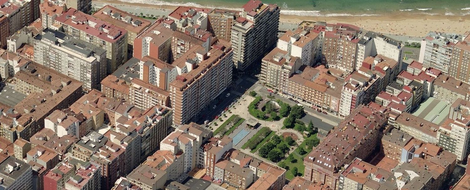 Piso en venta en La Arena, Este, Gijón
