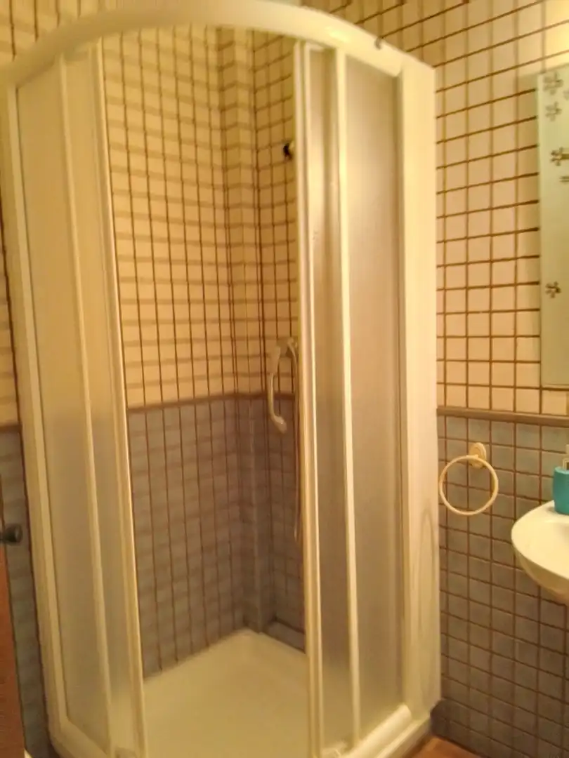 Baño de Dúplex en venta en Benaocaz con Aire acondicionado, Amueblado y Lavadora