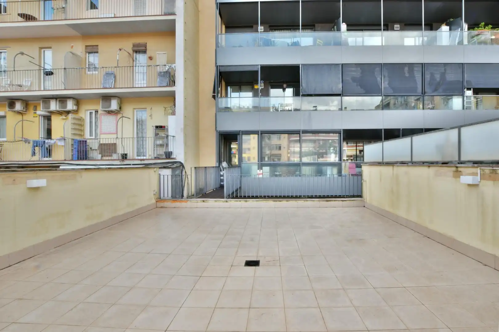 Terraza de Piso en venta en Barcelona con Parquet, Terraza y Balcón