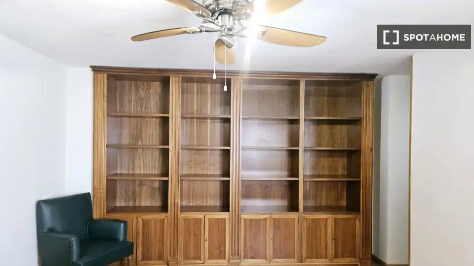 Sala d'estar de Apartament per a compartir en Murcia amb Aire condicionat, Terrassa i Moblat