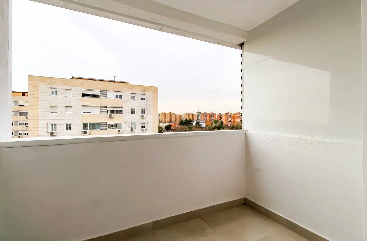 Balcony of Flat for sale in Madrid  with Air Conditioner, Heating and Terrace