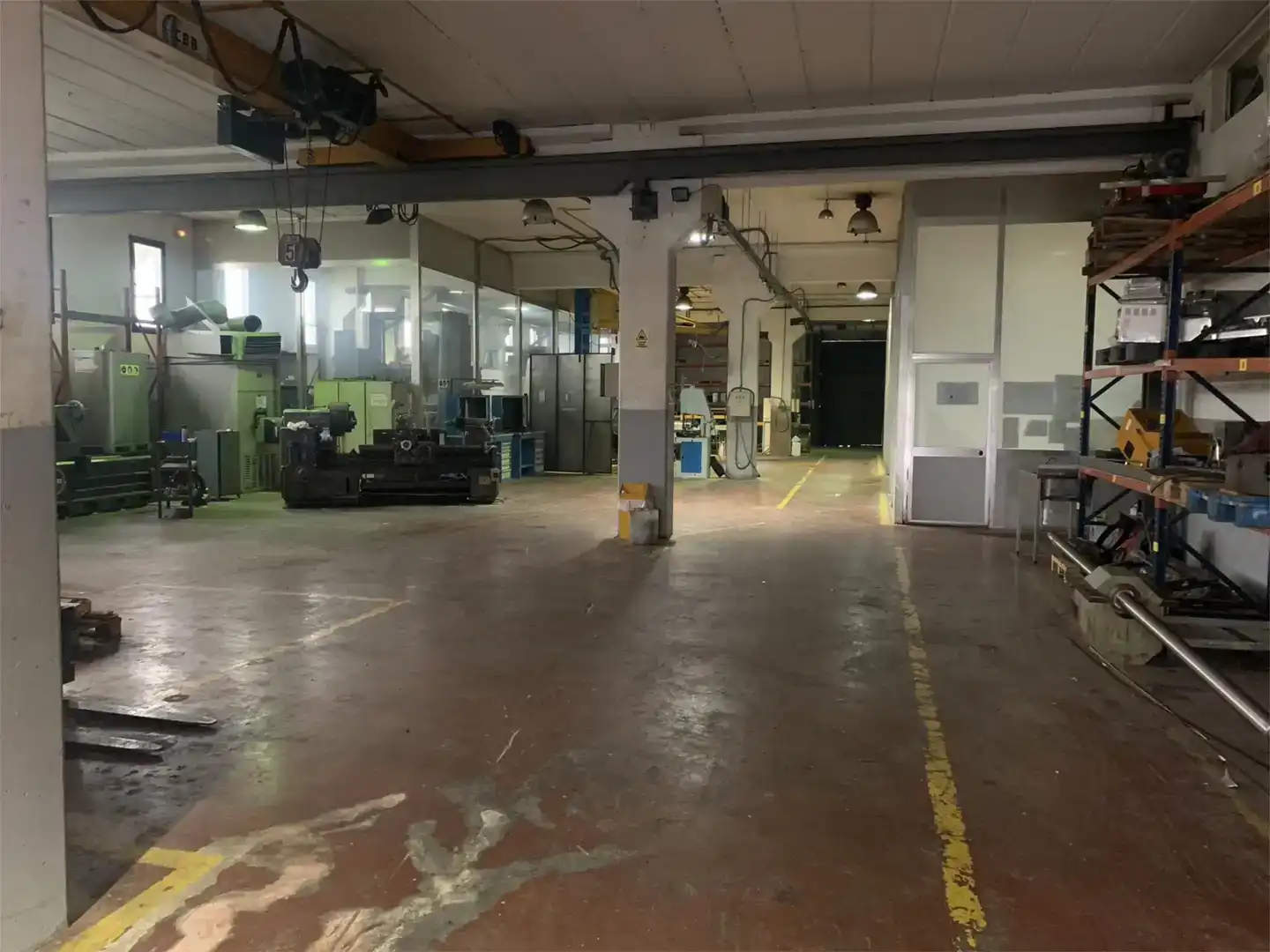Fabrikhallen zur Miete in Suroeste - Zona Hospital