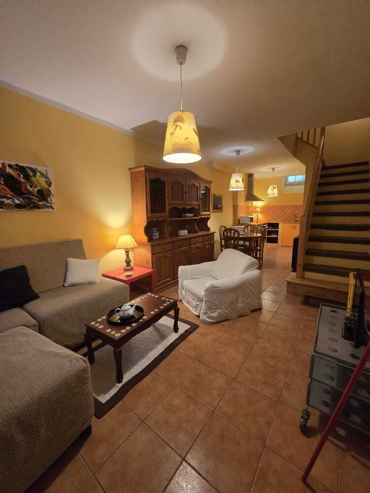 Sala d'estar de Casa adosada en venda en Cedeira