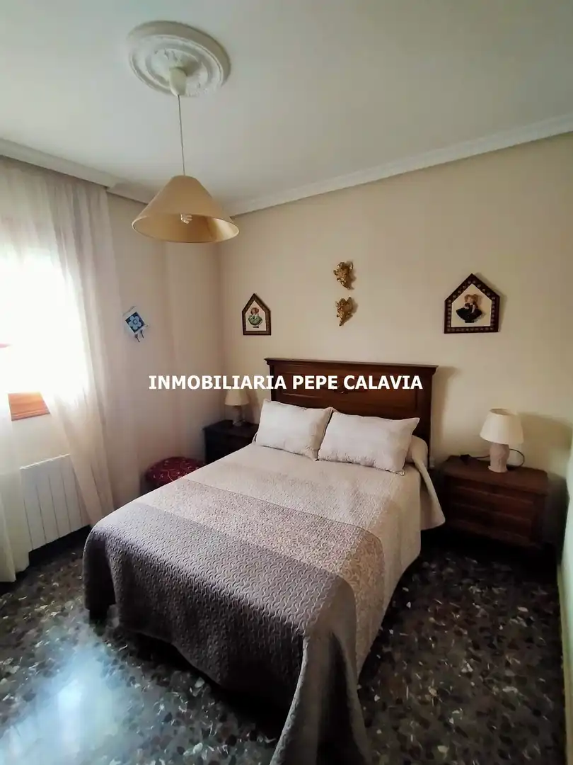 Dormitori de Casa o xalet en venda en Begíjar amb Aire condicionat, Terrassa i Piscina