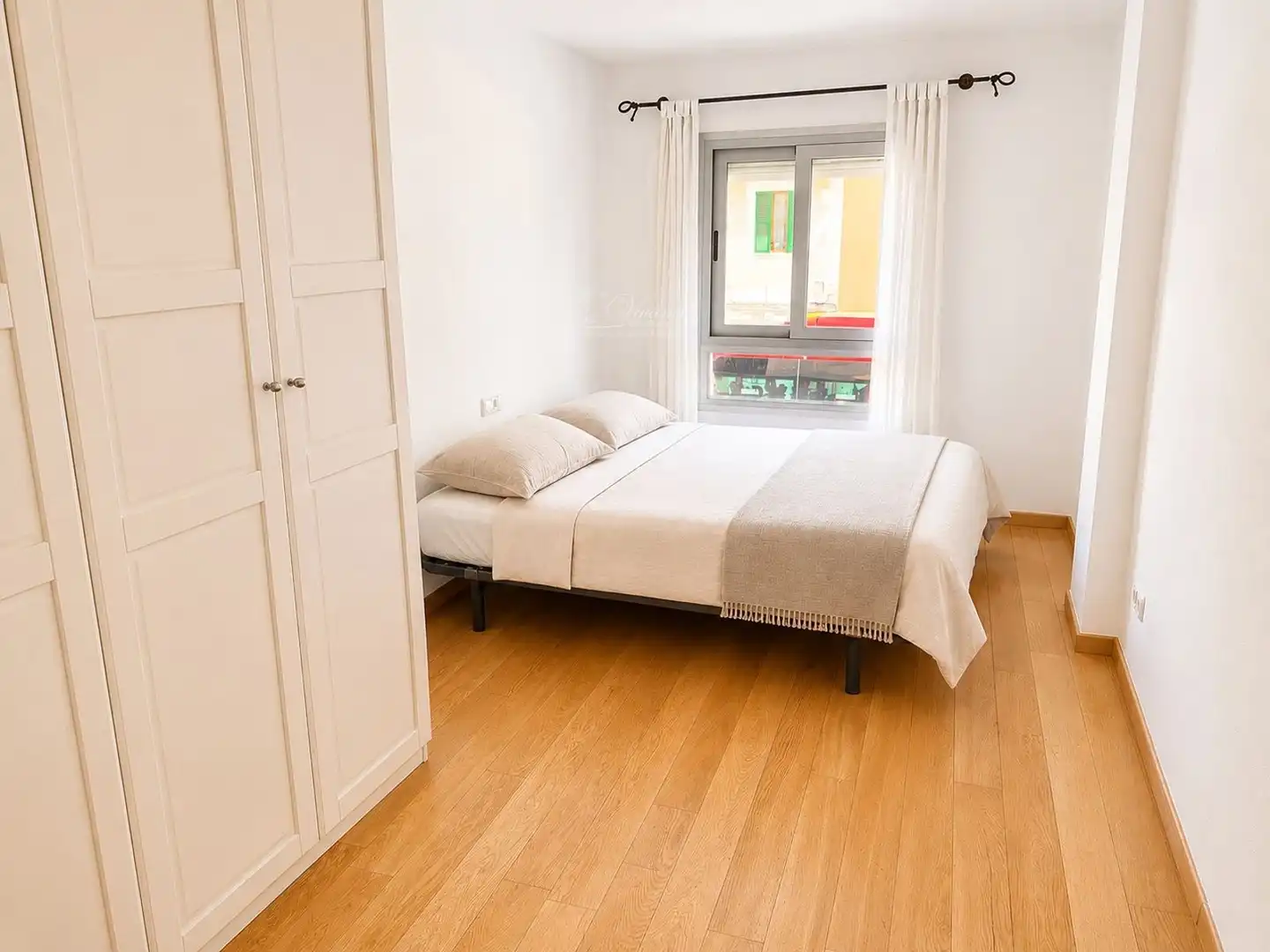 Habitación de Piso en venta en  Palma de Mallorca con Aire acondicionado, Terraza y Amueblado
