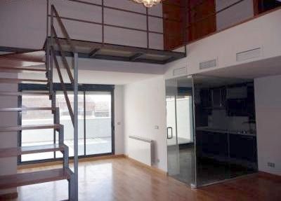 Piso de alquiler en  Zaragoza Capital con Calefacción, Parquet y Horno