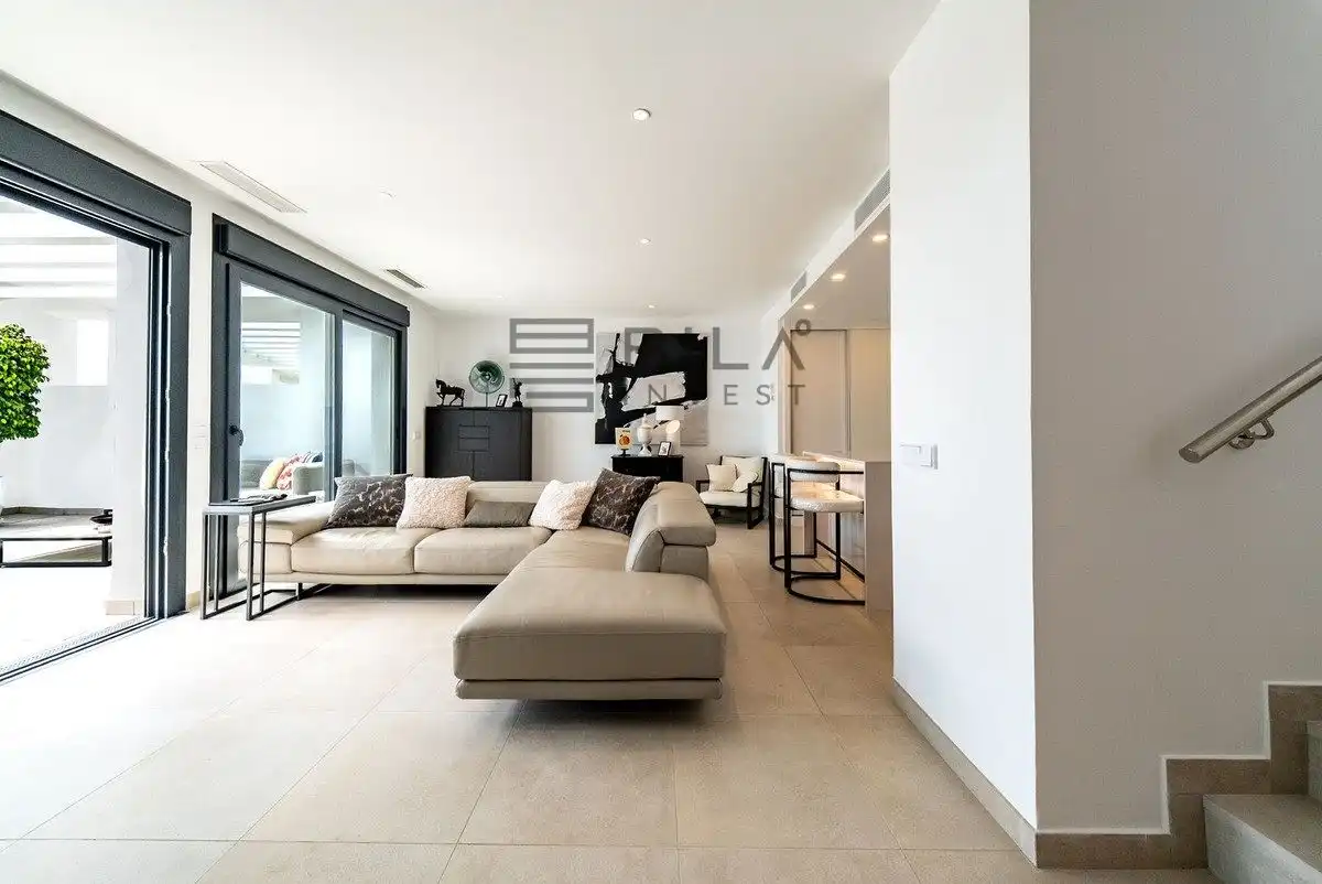 Penthouse with pool for sale in Higueron Bay, imagen 10