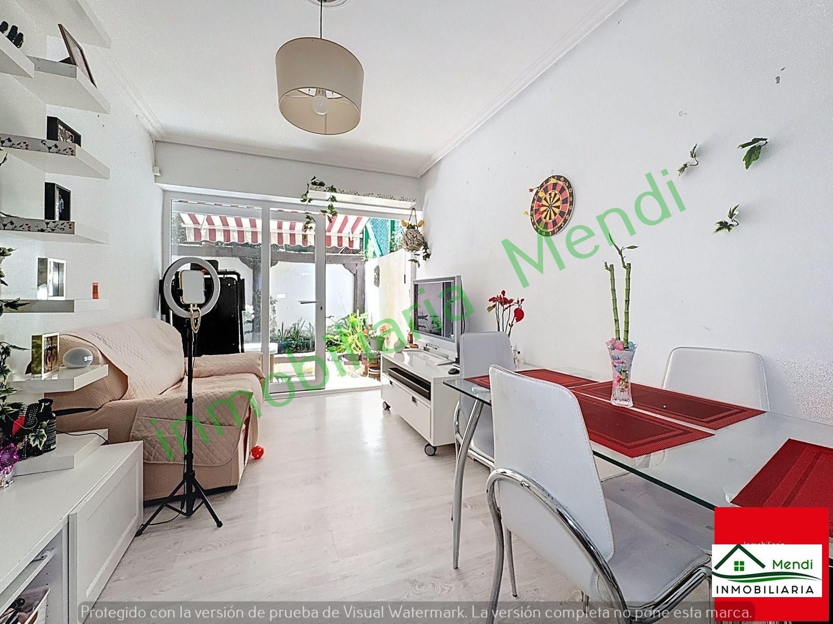 Living room of Flat for sale in Eskoriatza  with Heating and Terrace