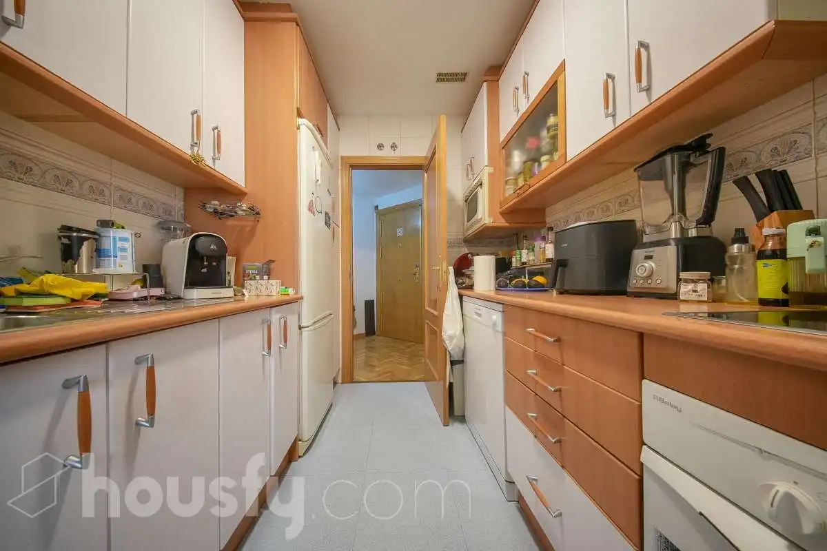 Cocina de Piso en venta en Madrid con Aire acondicionado