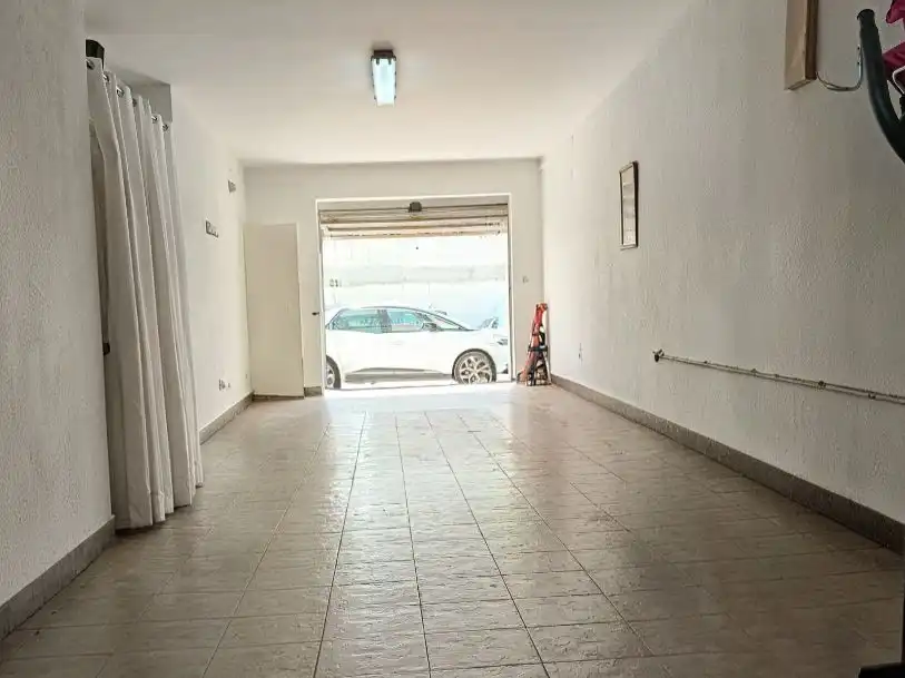 Terraced house for sale in Aragón 17