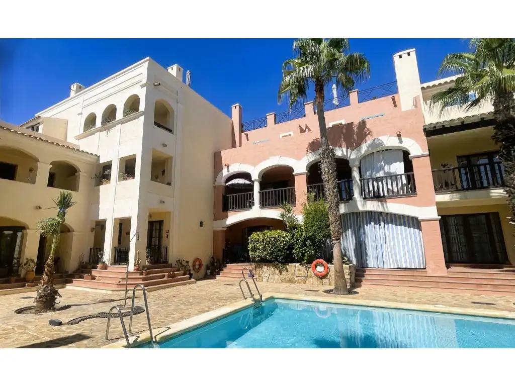 Duplex con piscina in vendita a Calle Brisa La (Vill)