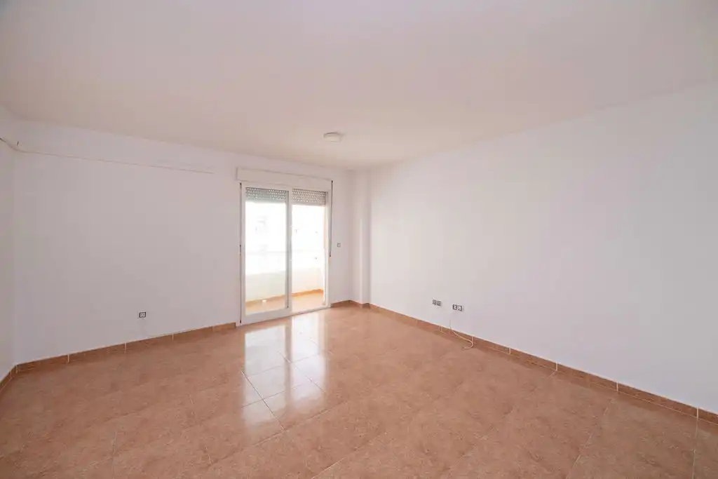 Flat for sale in Urb Colonia Santa Isabel - Res San Antonio -, Haygon - Universidad