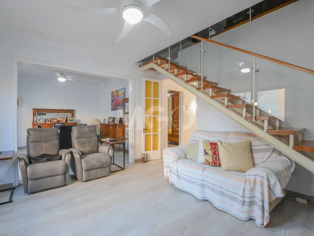 Sala de estar de Dúplex en venta en Manlleu con Aire acondicionado, Calefacción y Parquet
