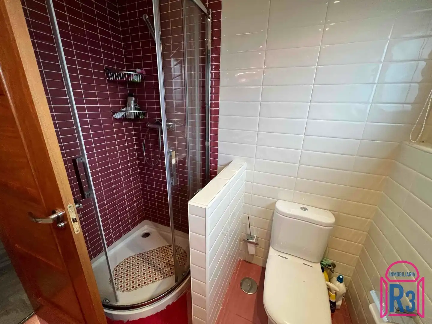 Bathroom of Houses for sale in Villaquilambre  with Heating