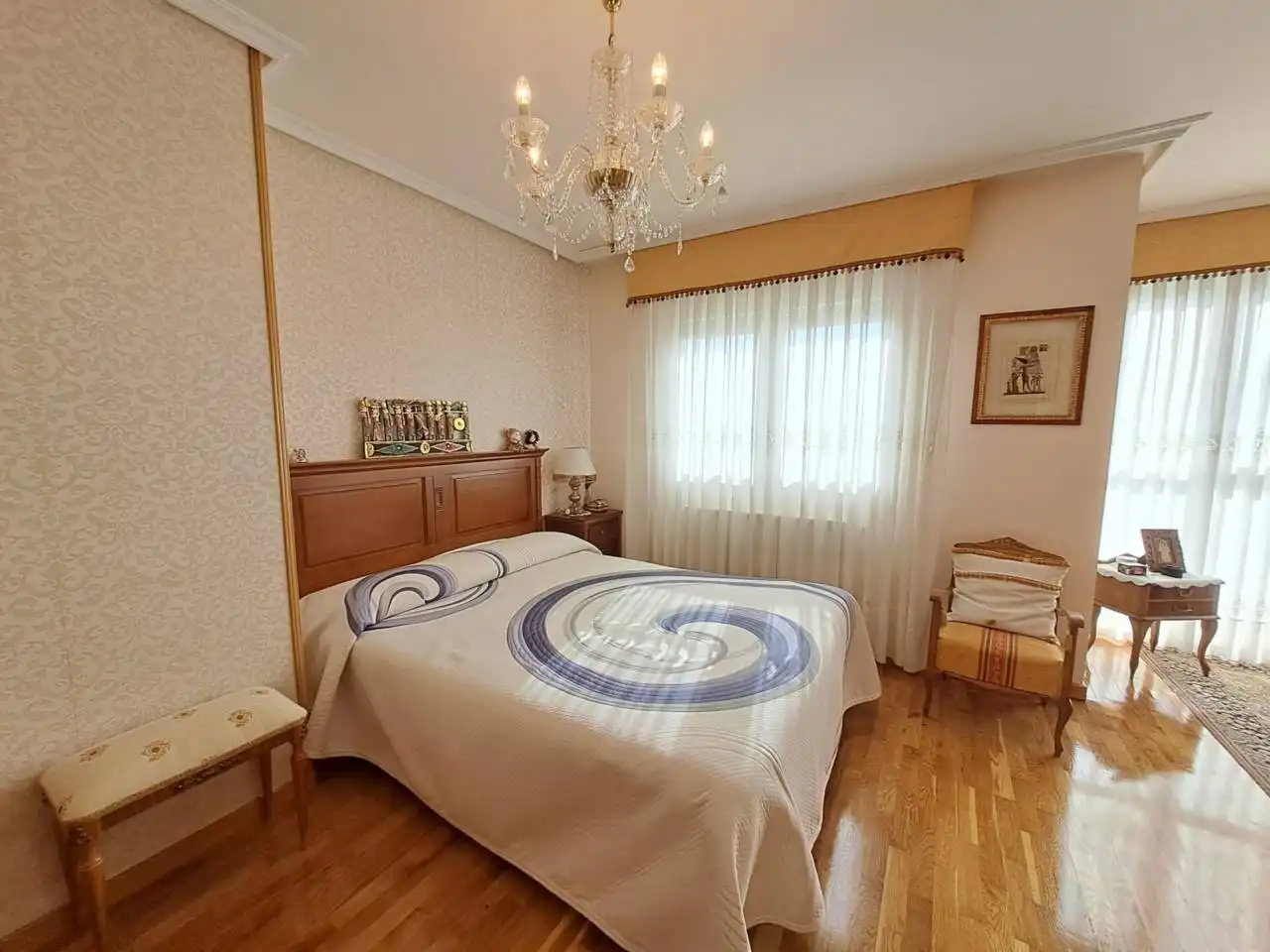 Habitación de Casa adosada en venta en Villagonzalo Pedernales con Calefacción, Jardín privado y Terraza