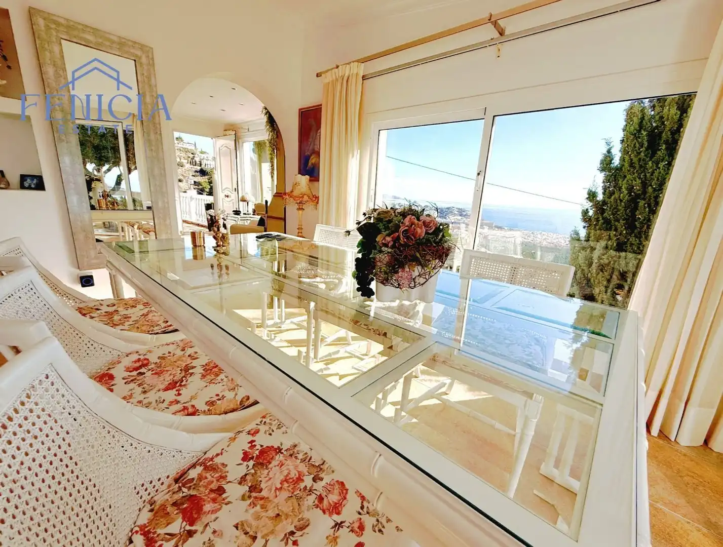 Comedor de Casa o chalet en venta en Almuñécar con Aire acondicionado, Calefacción y Jardín privado
