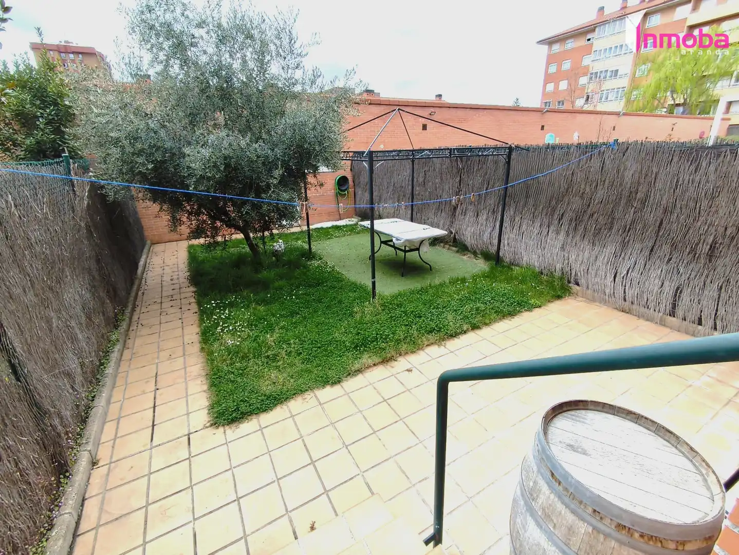 Jardín de Casa adosada en venta en Aranda de Duero con Calefacción y Jardín privado