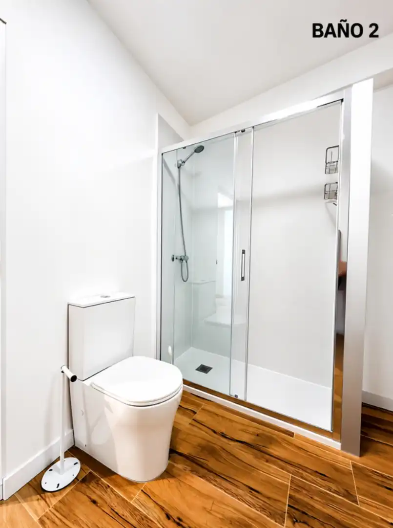 Baño de Piso para compartir en Elche / Elx con Terraza, Amueblado y Horno