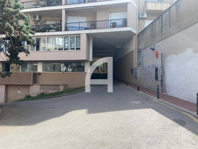 Garaje en Venta en CARDAIRE en Barri del Centre