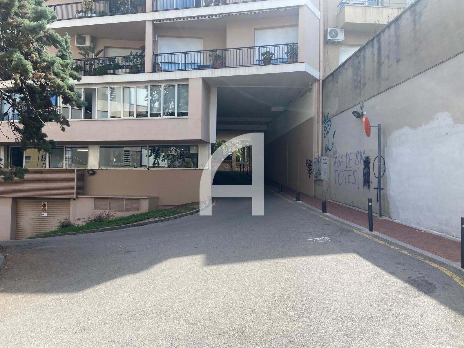 Aparcament de Garatge en venda en Terrassa