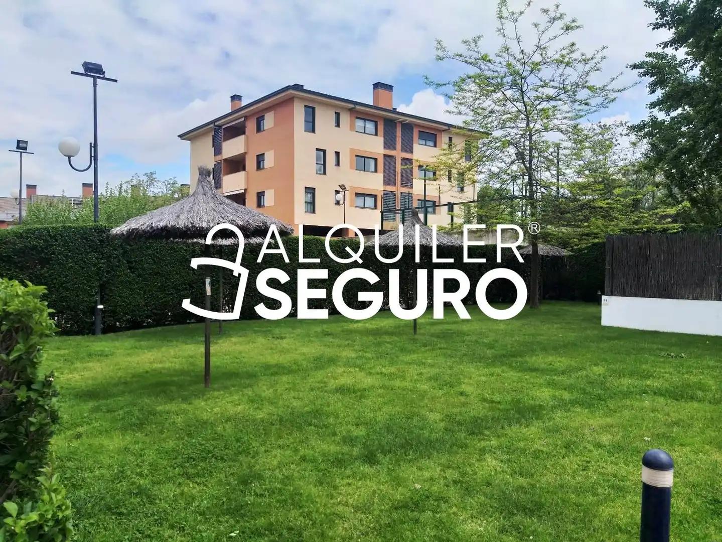 Vista exterior de Pis de lloguer en Boadilla del Monte amb Aire condicionat, Calefacció i Terrassa