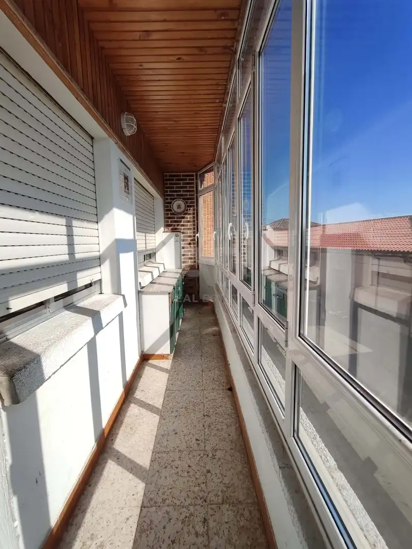 Balcony of Flat for sale in Turcia  with Heating and Terrace