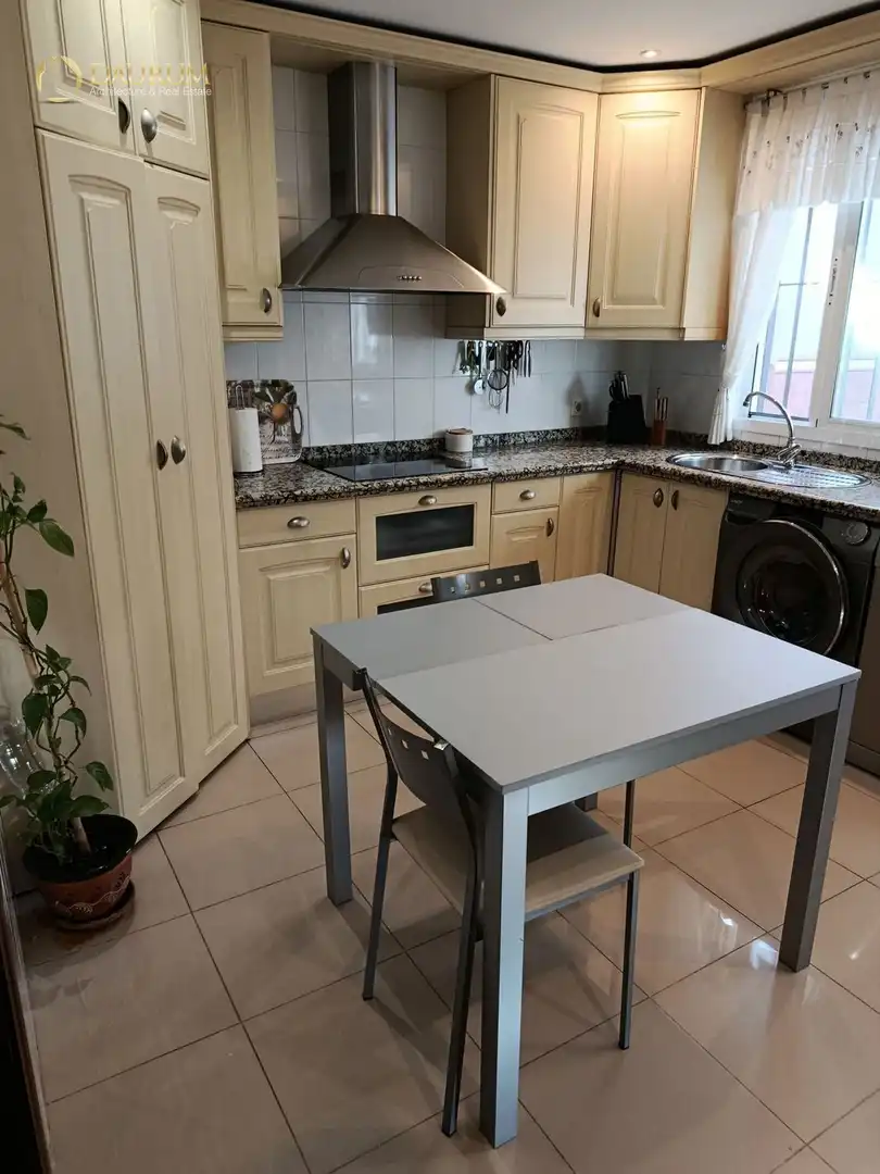 Kitchen of Detached homes for sale in Sevilla  with Air Conditioner, Heating and Terrace
