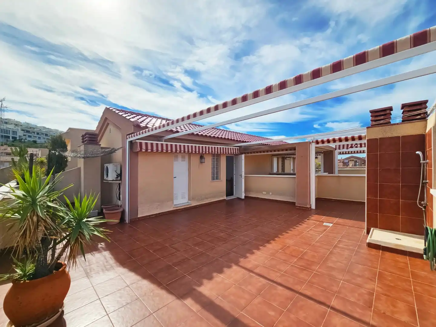 Bungalow con terrazza in vendita a Calle POLONIA, imagen 27