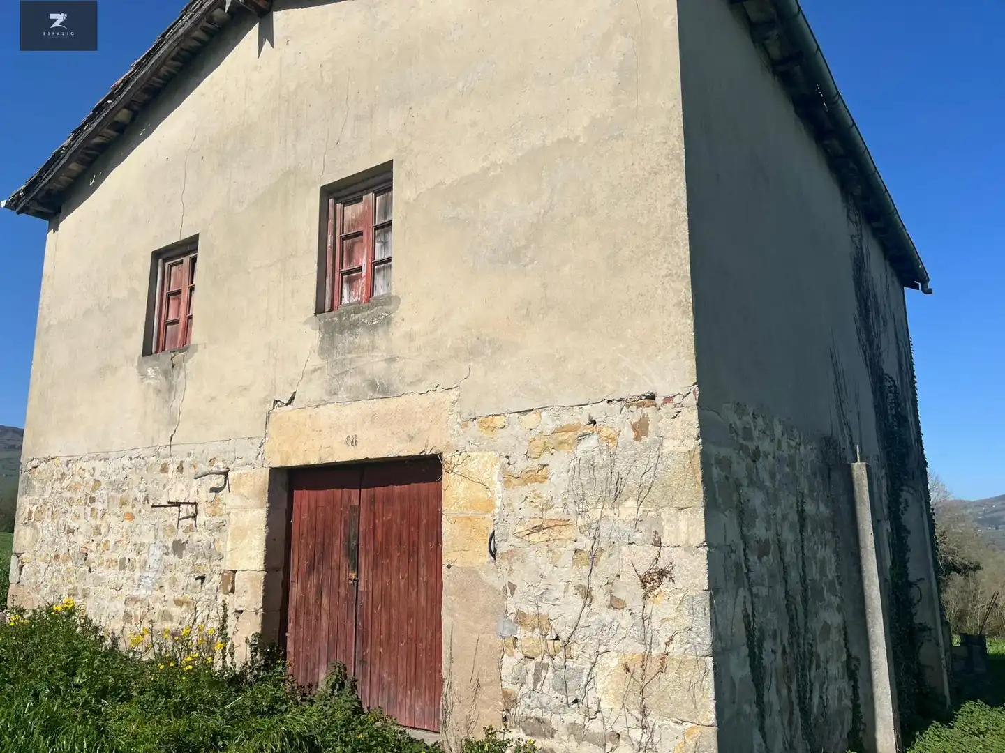 Vista exterior de Casa o chalet en venta en Villacarriedo con Jardín privado