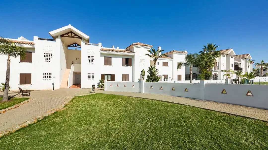 Exterior view of Attic for rent in La Alcaidesa  with Air Conditioner, Heating and Terrace