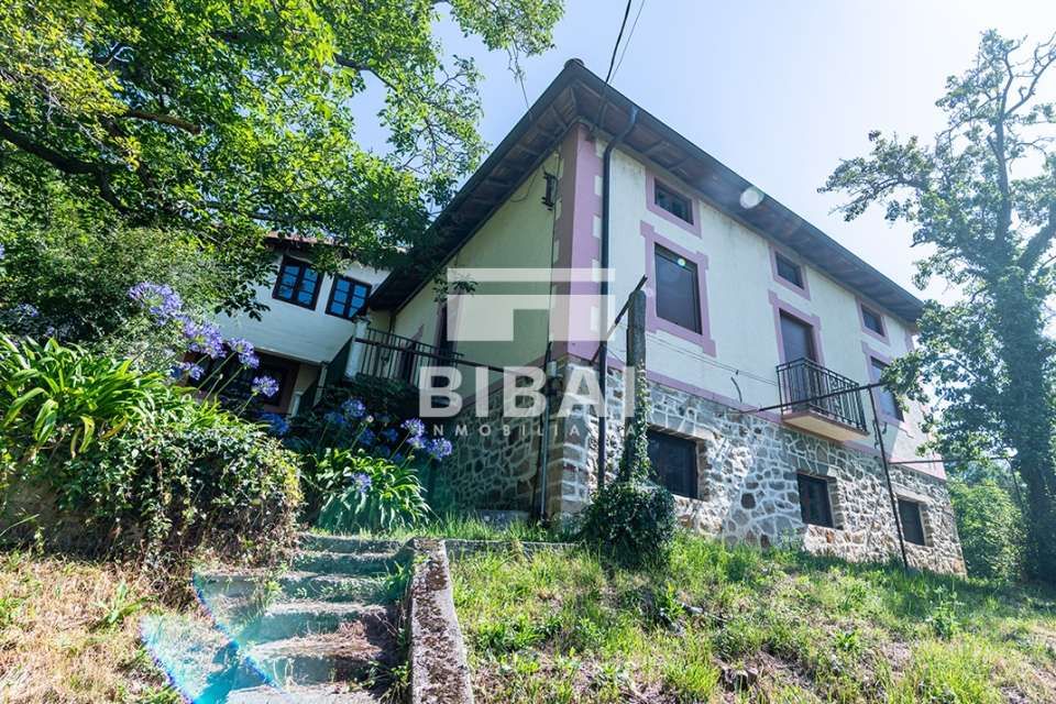 Exterior view of House or chalet for sale in Eskoriatza  with Private garden, Terrace and Balcony