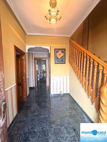 Casa adosada en Venta en Calle Monesma Quilez en Escatrón