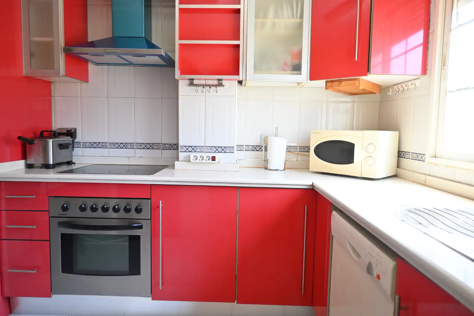 Kitchen of Flat for sale in Churriana de la Vega  with Balcony