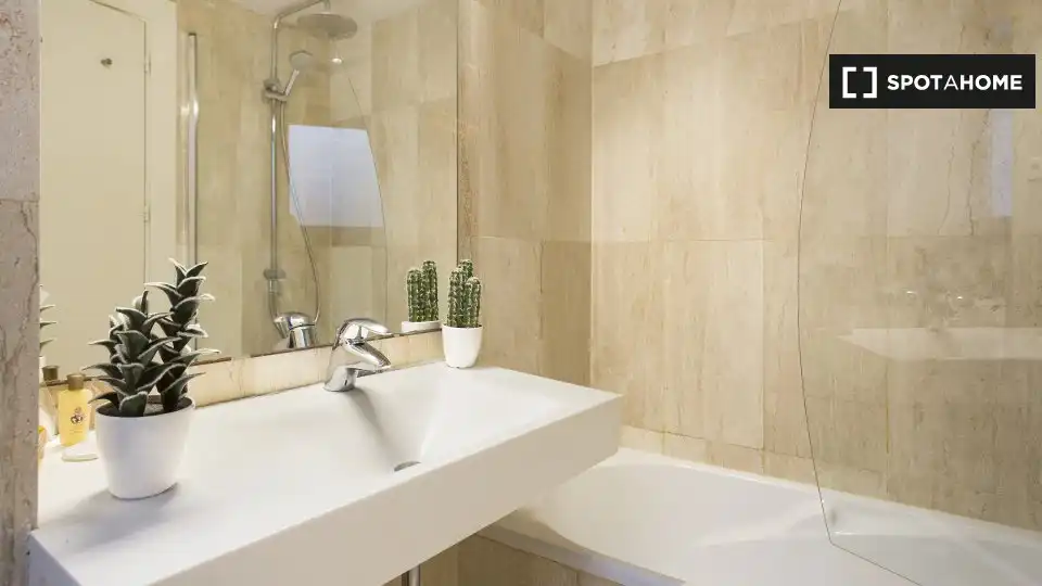 Flat with terrace to rent in Sarrià - Sant Gervasi, imagen 4