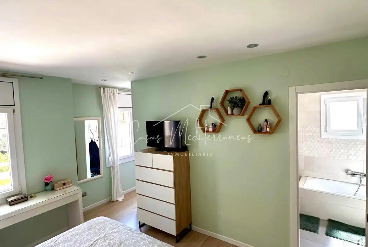 Habitación de Piso en venta en Vandellòs i l'Hospitalet de l'Infant con Aire acondicionado, Calefacción y Alarma