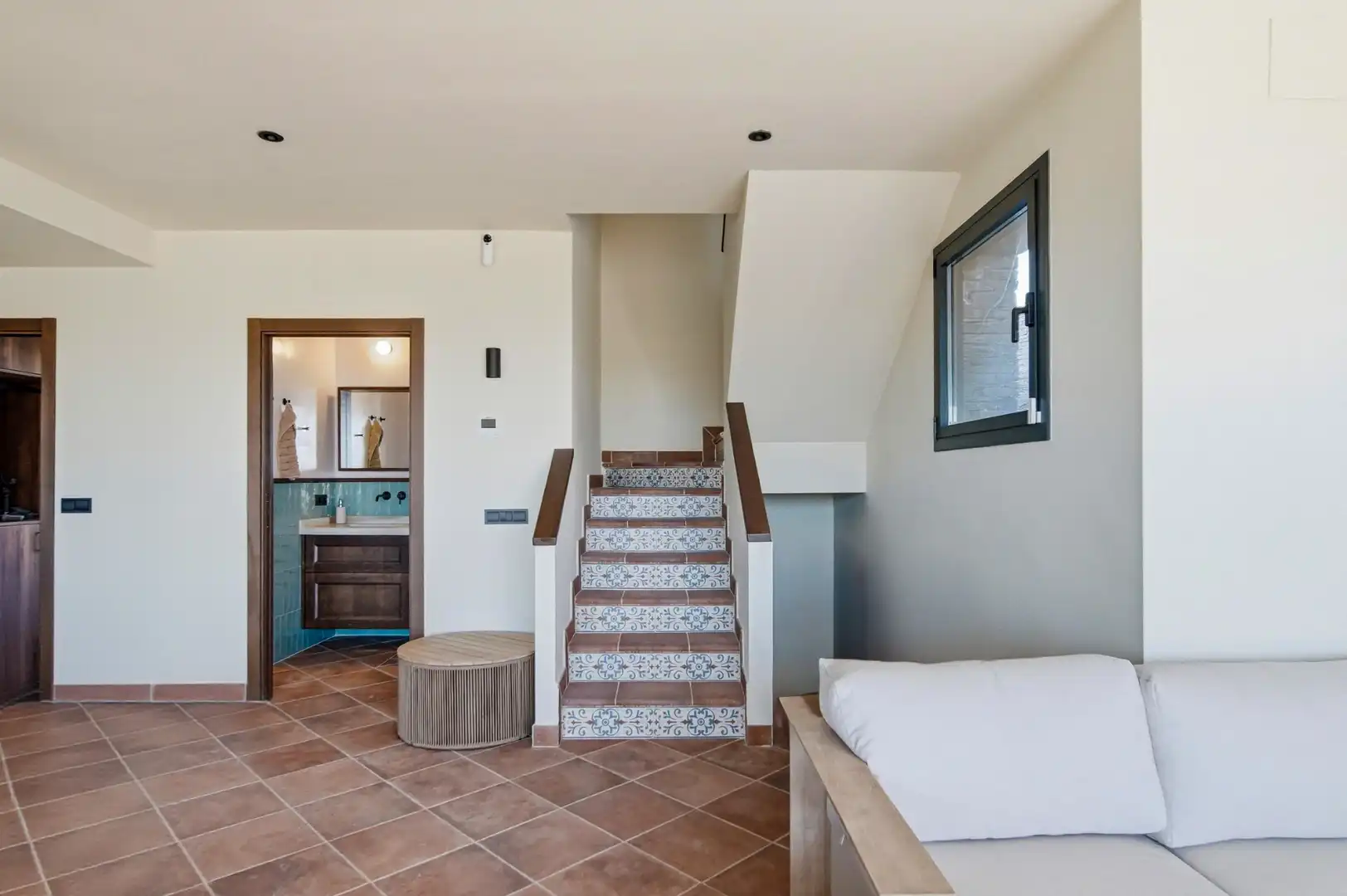 Einfamilien-Reihenhaus zum Verkauf in Cadaqués mit Privatgarten, Terrasse und Schwimmbad