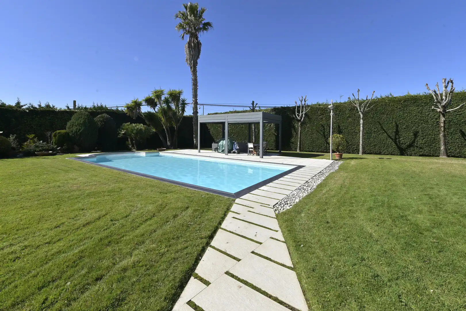 Casa amb piscina en venda a C/ La Concha, imagen 3