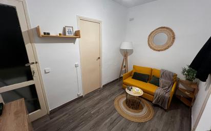 Dormitori de Estudi en venda en  Barcelona Capital amb Parquet