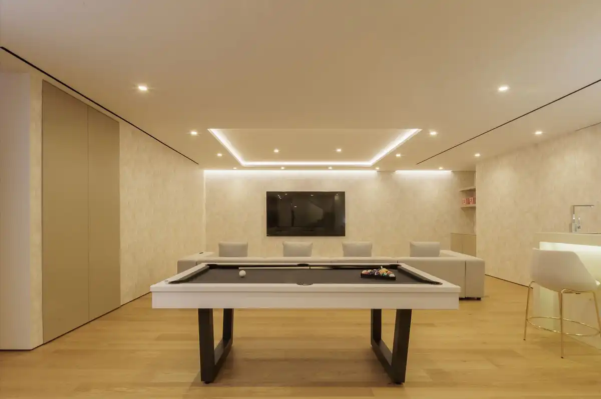 Ground floor for sale in Marbella  with Air Conditioner, Terrace and Sauna